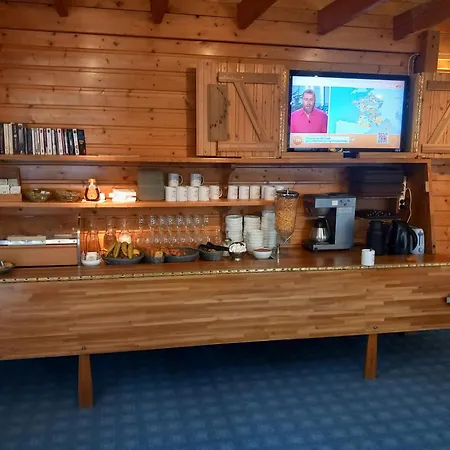 Le Saint Martin * فيرنوي ديفري ديتون